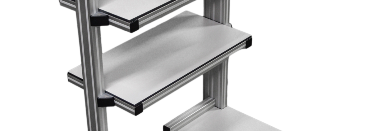 Stanowiska montażowe z profili aluminiowych a piankowe tablice cieni na narzędzia jako jeden z ich elementów
