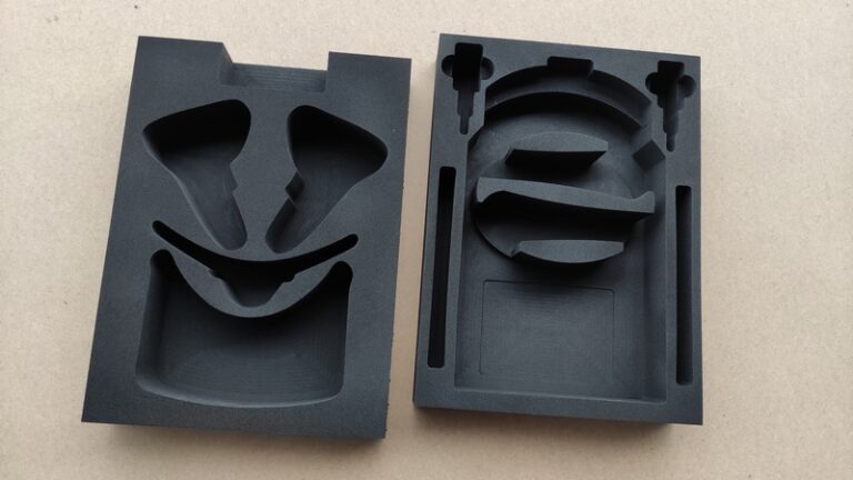 Właściwości polietylenu: elastyczność, wodoodporność i odporność chemiczna – co sprawia, że PE to materiał przyszłości?